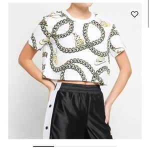 NWT Nike crop size XL